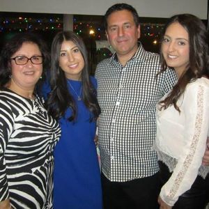 Meet your Posher, Pina